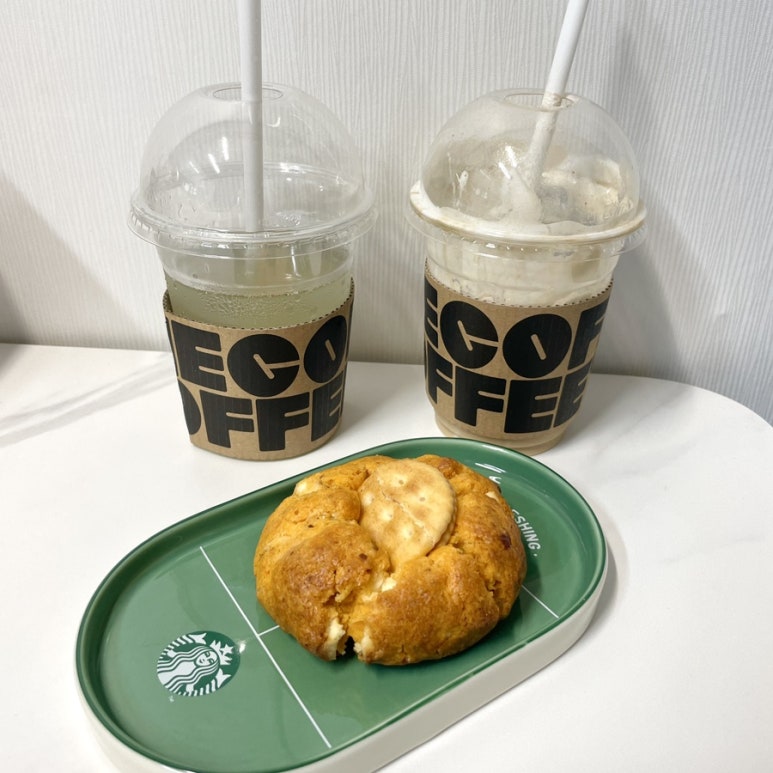 꾸움디저트 이미지