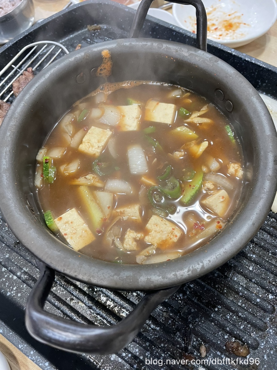 장수흙돼지 이미지