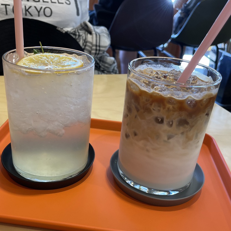 스티치커피플레이스 이미지