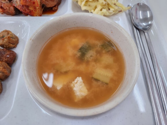 타크라구내식당 이미지