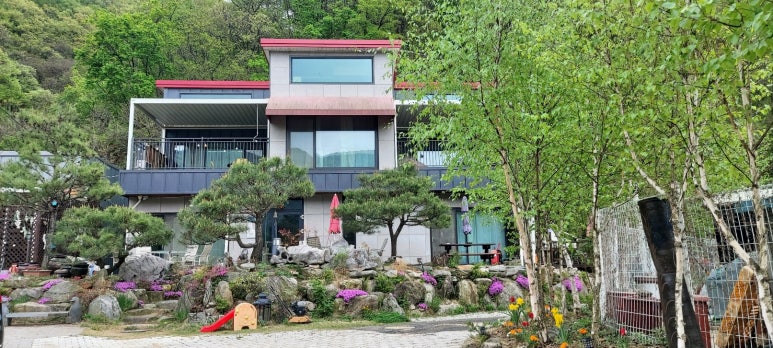 용담리70번지 이미지