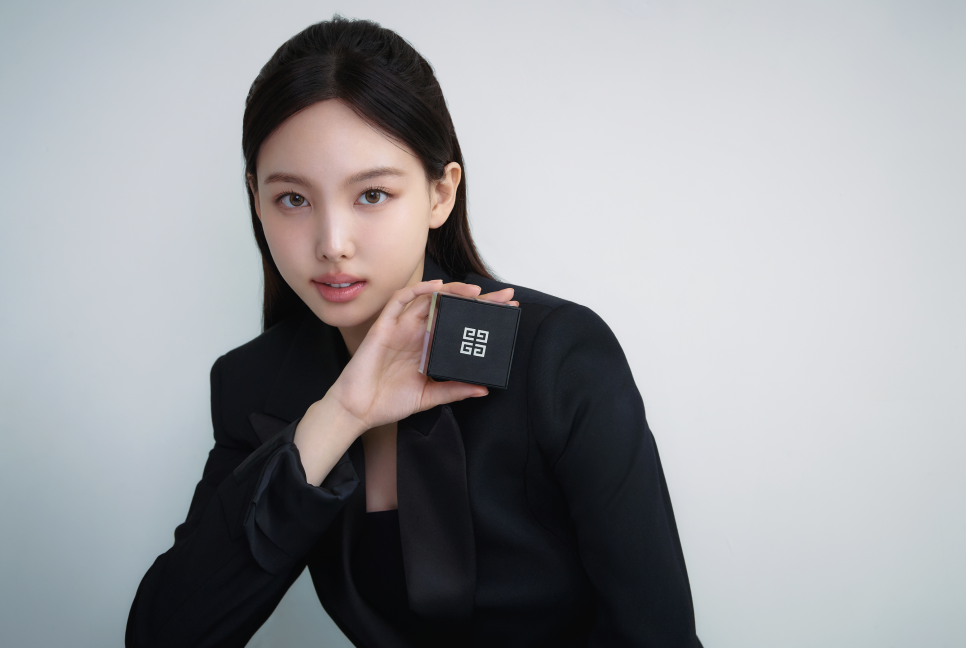 뷰티나연 이미지