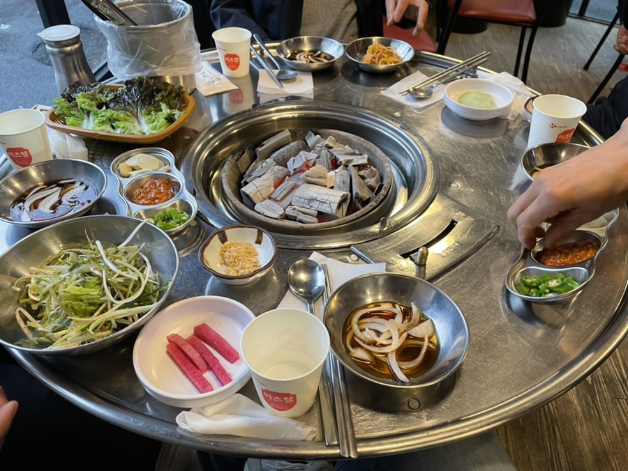 깍뚝숯불구이 이미지