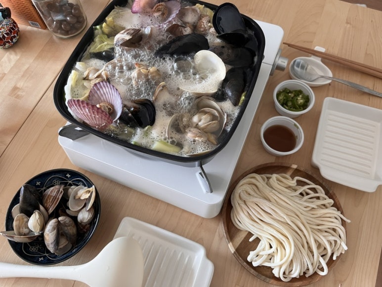 지노모둠조개칼국수 이미지