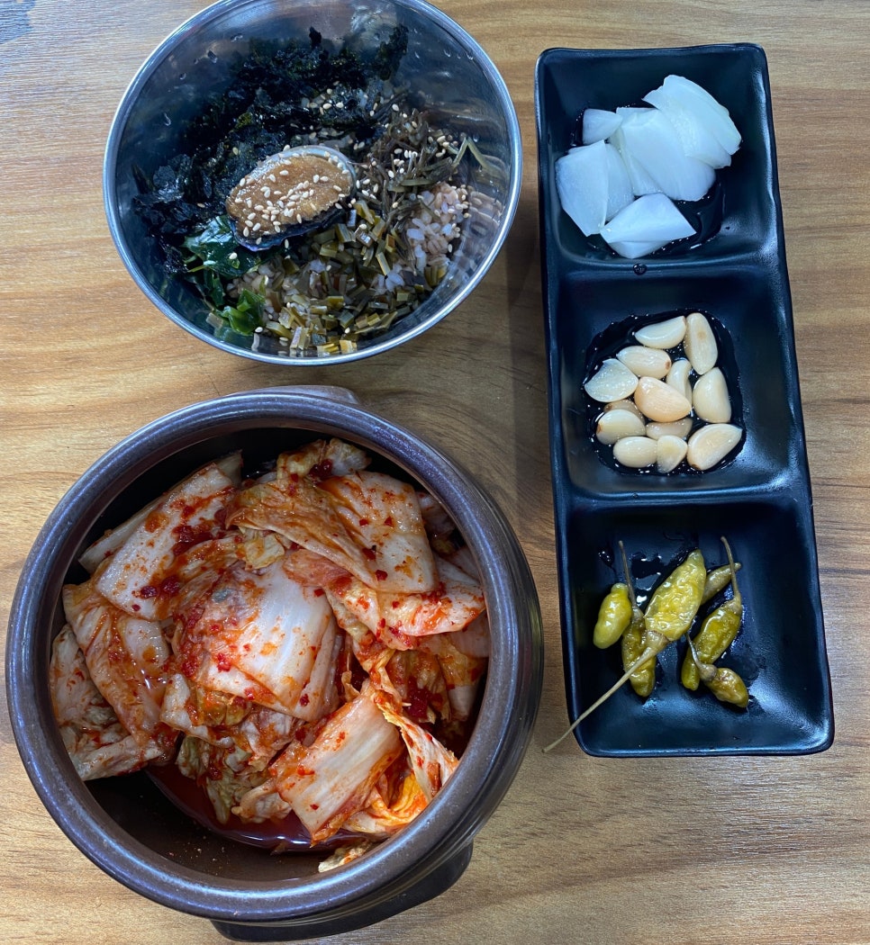 이가네바지락칼국수;보리밥 이미지