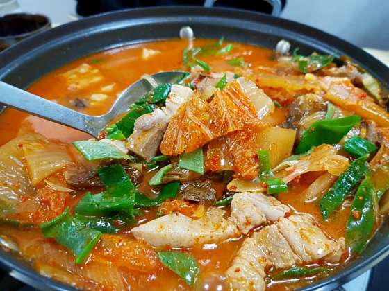 강변식당 이미지