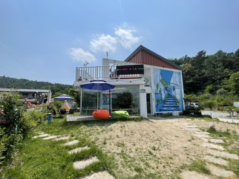 카페 페르시 이미지