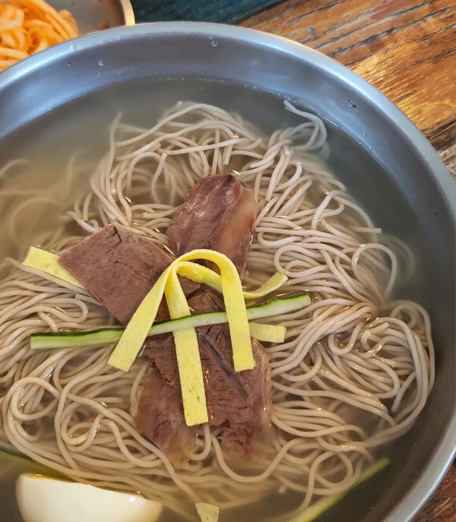 냉면식당 이미지