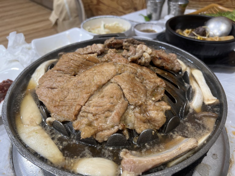 만나숯불갈비 이미지