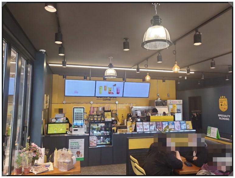 컴포즈커피충남예산산성점 이미지