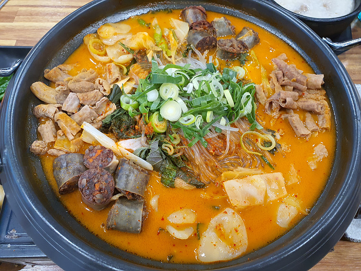 더진한장인국밥 이미지