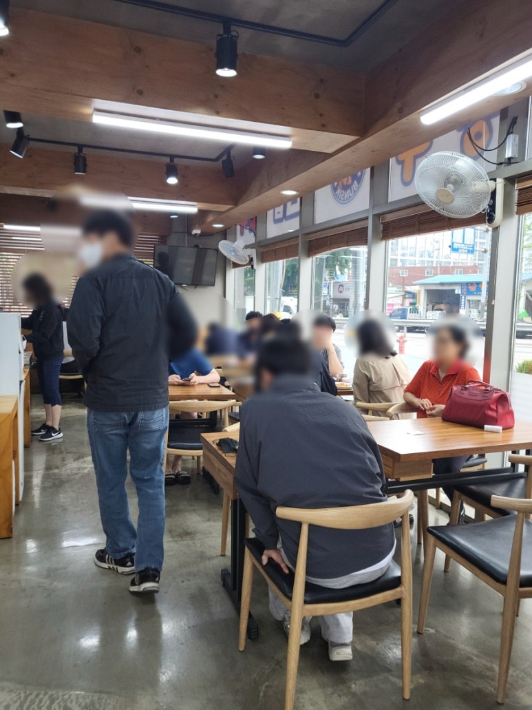 홍당무김밥 이미지