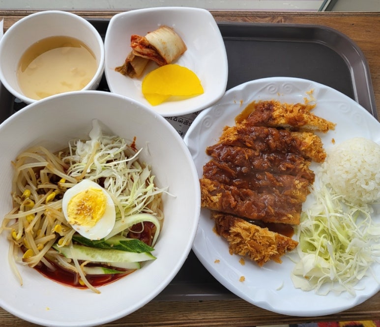 홍당무김밥 이미지
