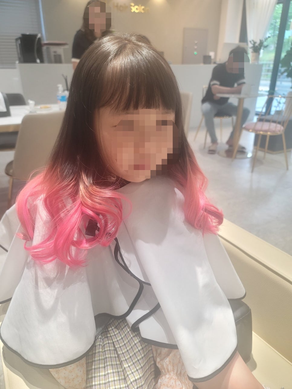더블유헤어살롱 이미지