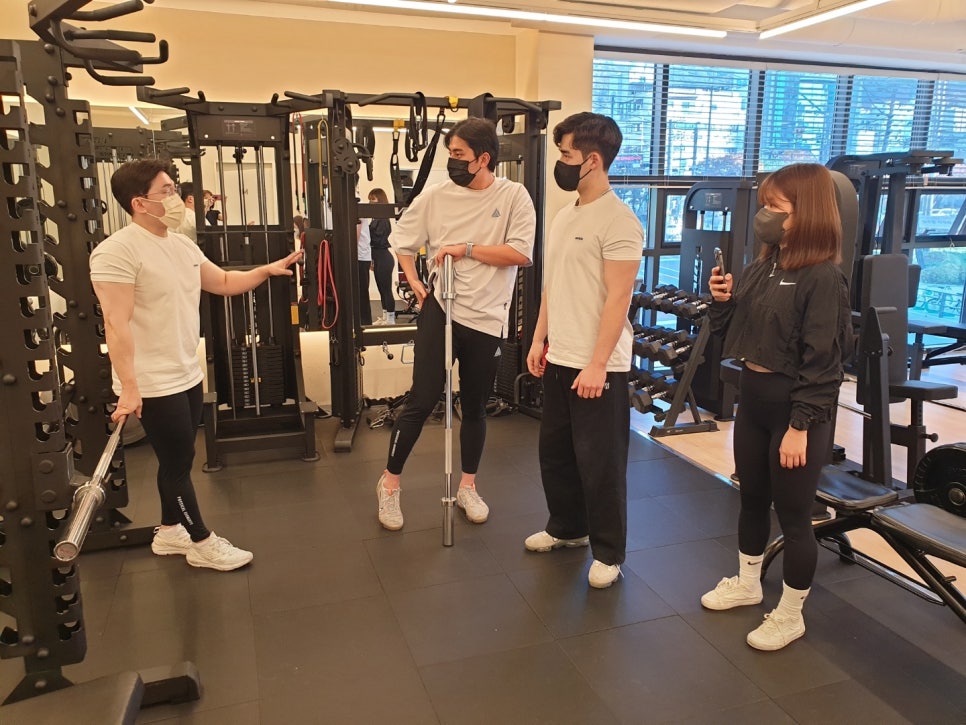 더바른핏 이미지