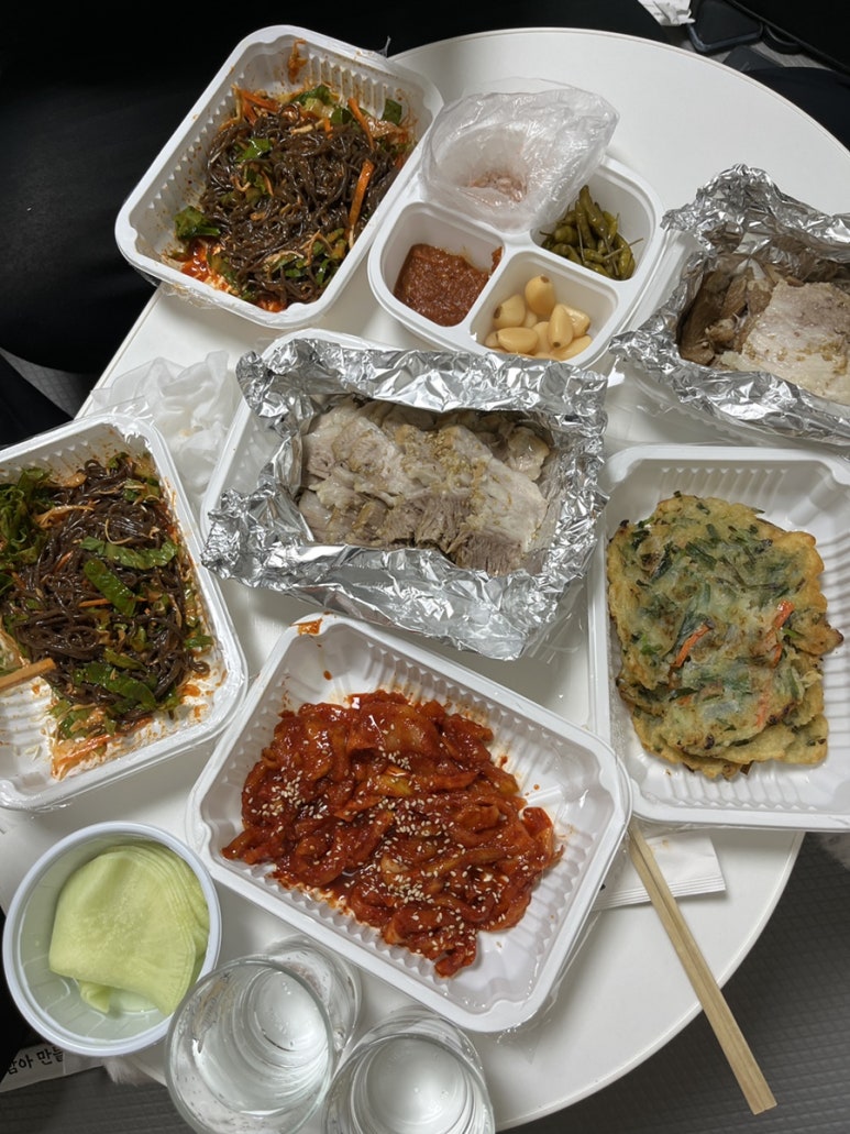 동네보쌈 대표 사진