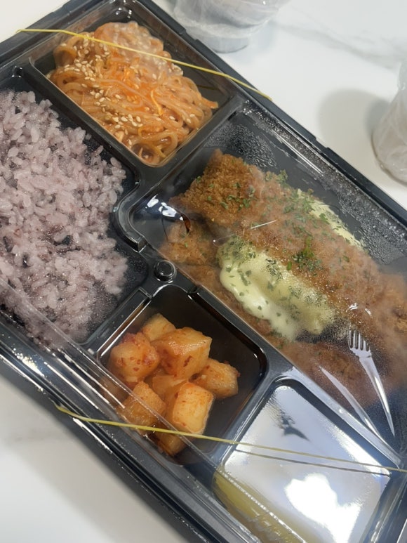 배터지는 생돈가스 이미지