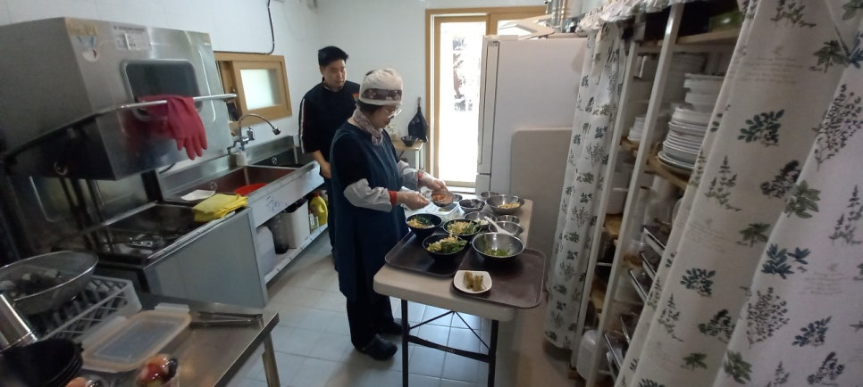 맛깔손 이미지