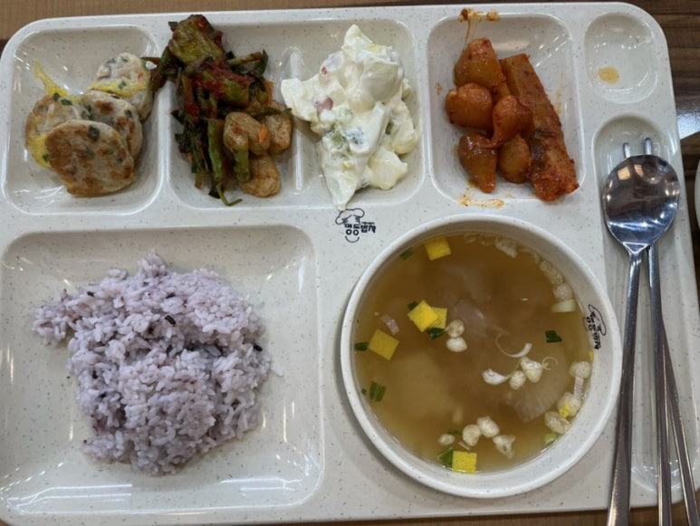 명동한식뷔페명동밥차 이미지