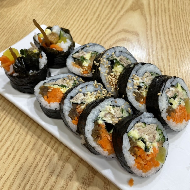 와당김밥 이미지