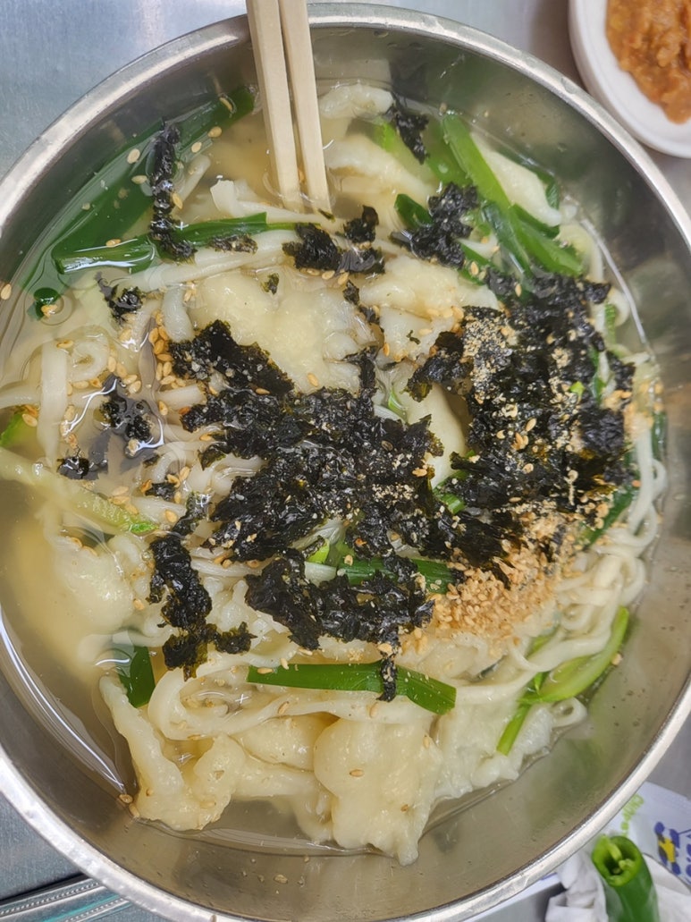 서문칼국수 이미지