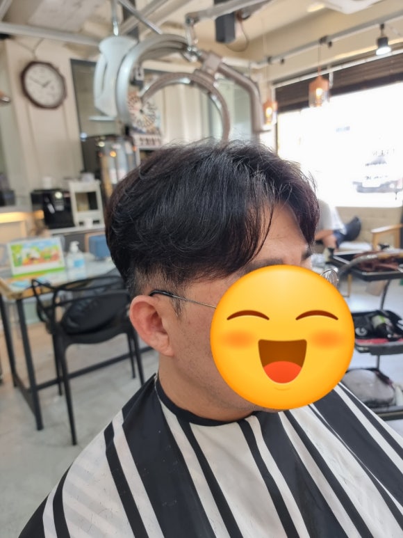 이끌린헤어살롱 이미지