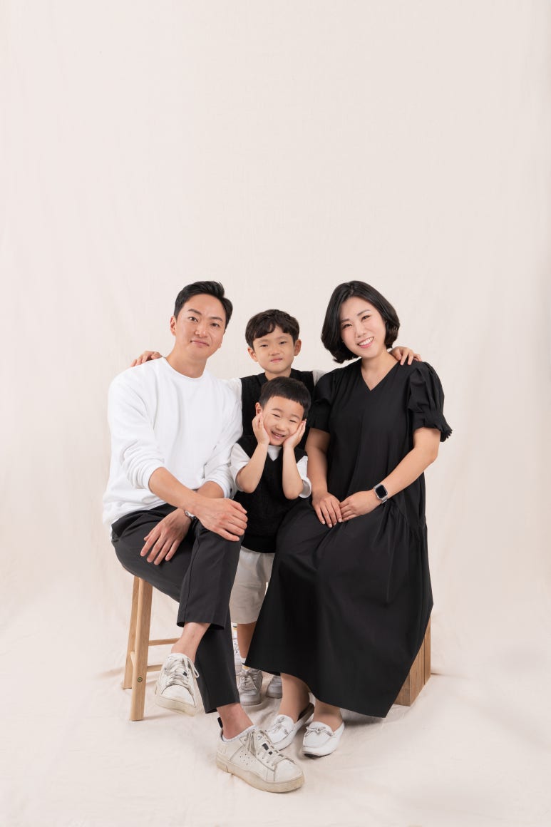 스튜디오깃든 이미지