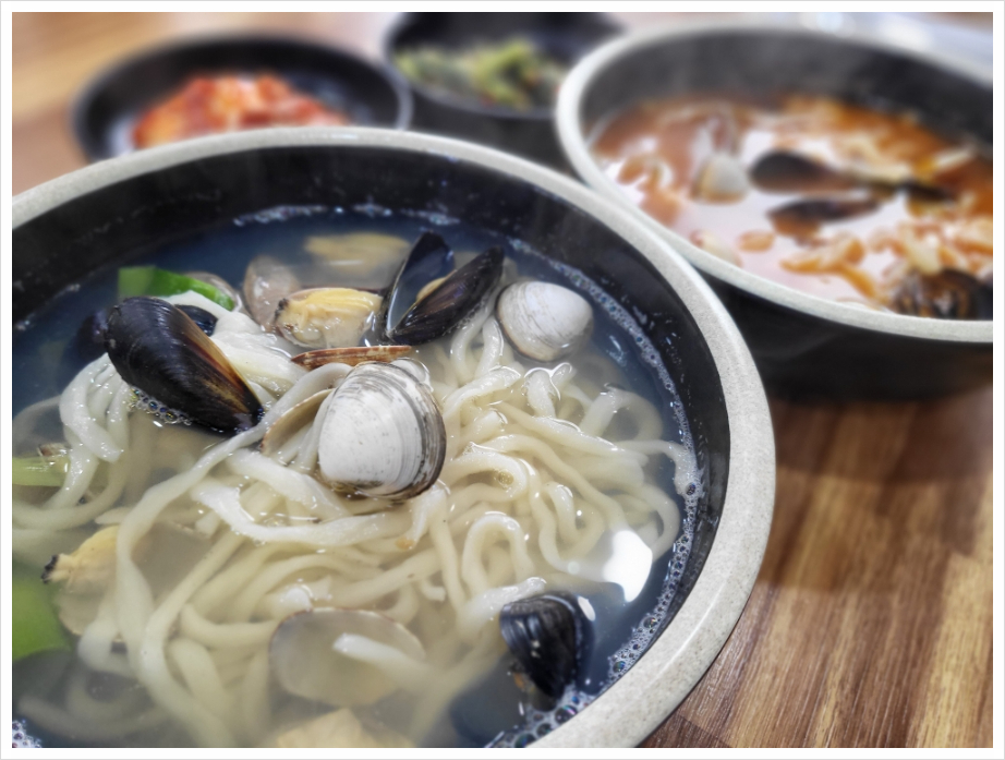 석이네해물칼국수 이미지