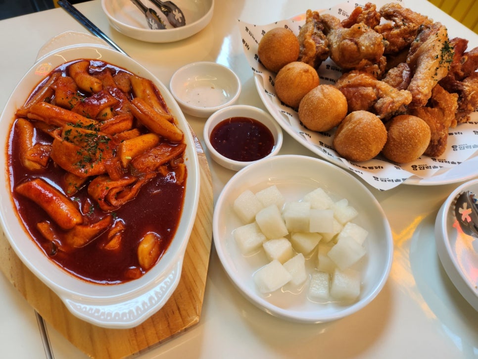 천전통닭 이미지