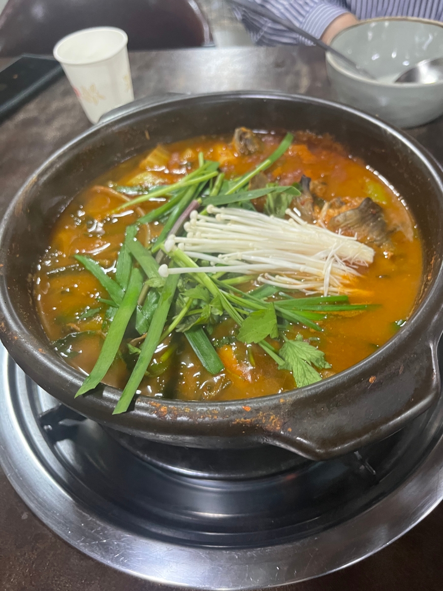동굴매운탕 이미지