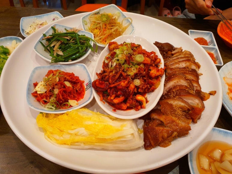 용족발용국수 이미지