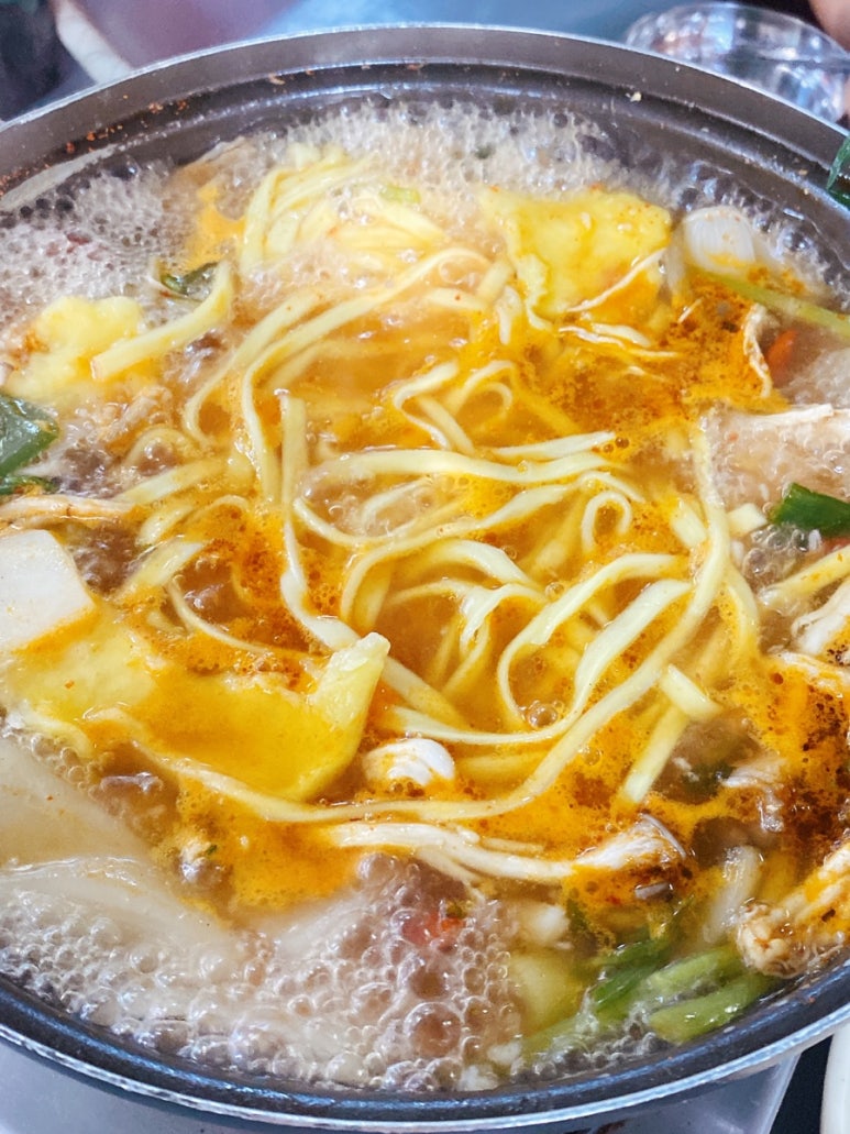 산촌꿀돼지 이미지