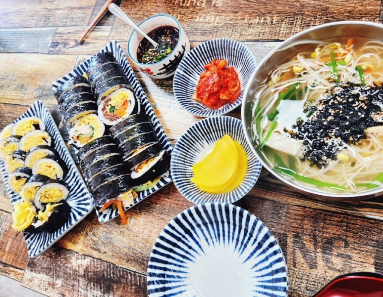 강김밥집 이미지