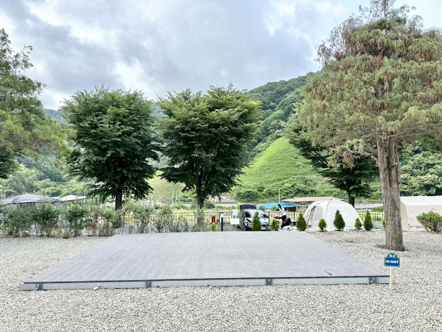 지리산하이웨이캠핑장 이미지