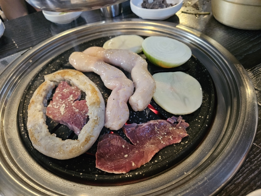 황소곱창집 이미지