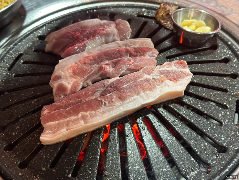 레드버튼 용인보정점 이미지