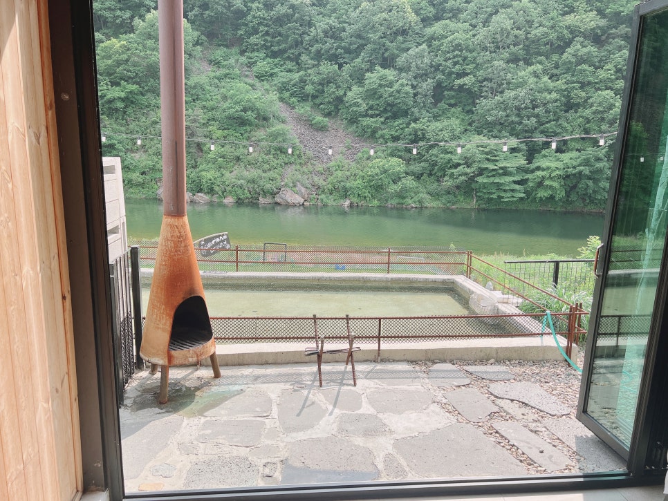 충북 보은 독채 애견펜션, 수영장·운동장 완비 개버랜드 — 사진 11
