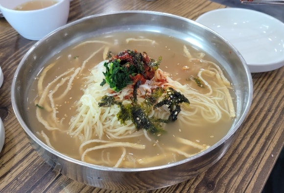 동해멸치국수 이미지