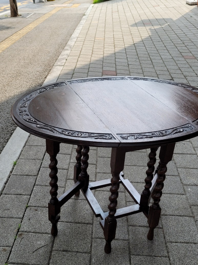 게이트렉(Gateleg) 이미지