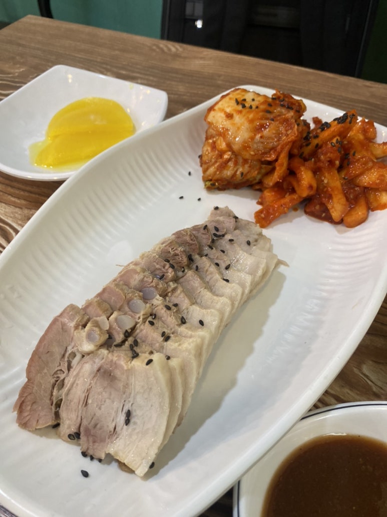이삭보쌈 이미지