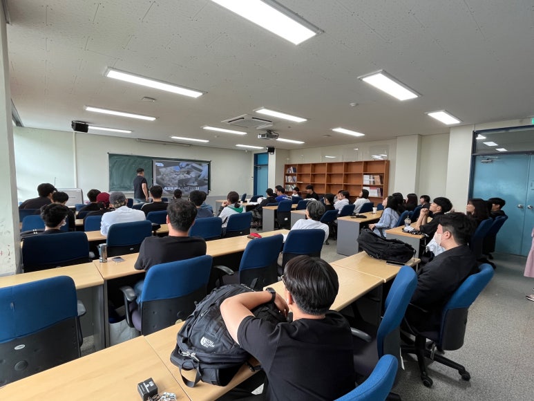 새충남식당 이미지
