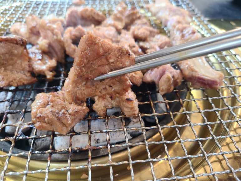 성화숯불갈비 이미지