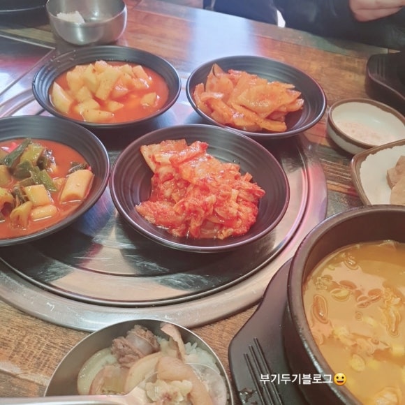 컴포즈커피 율도점 이미지