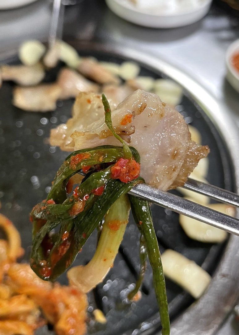 먹촌치맛살생구이 이미지