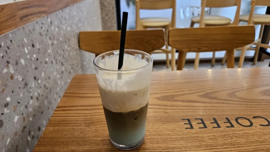 하이오커피안산본오점 이미지