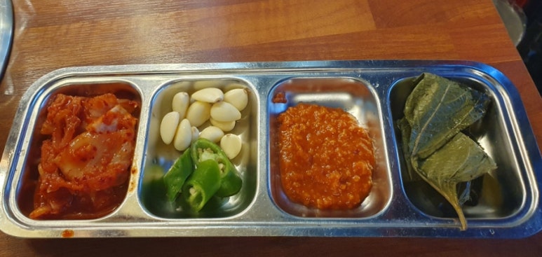 뿔난생돼지 이미지