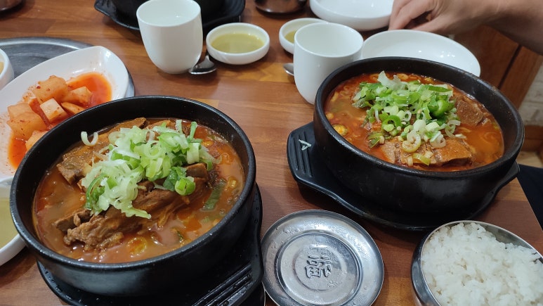 삼식이감자탕 이미지