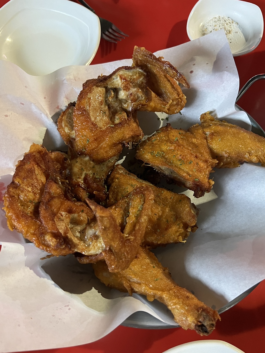 신통치킨퀸스 이미지