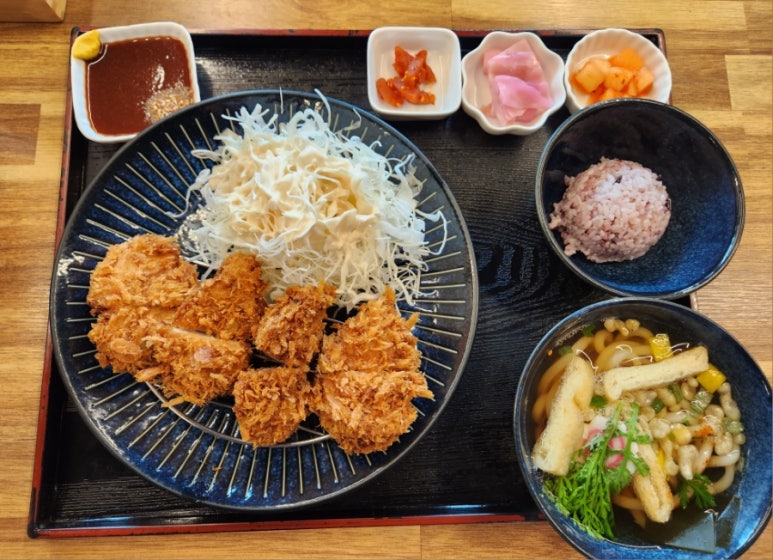 돈카츠.우동.돼랑이우랑이 이미지