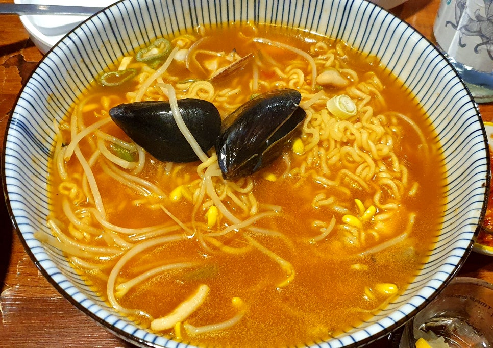 울랄라횟집 이미지